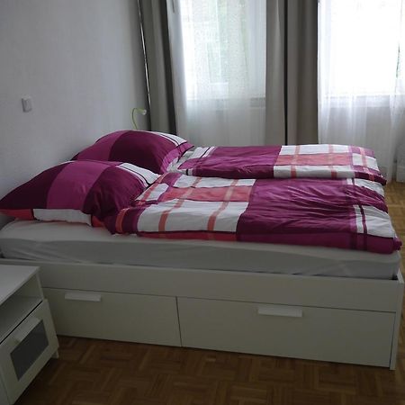 Schoene Ferien Und Messewohnung Naehe Duesseldorf Und Koeln Haan Exterior foto